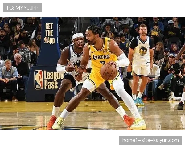 骑士主场大胜湖人 加兰与米切尔特后场组合合力砍下58分