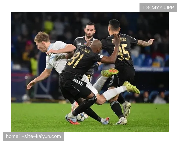 卡拉巴赫防守最差纪录：本赛季欧冠已失25球防线如破网