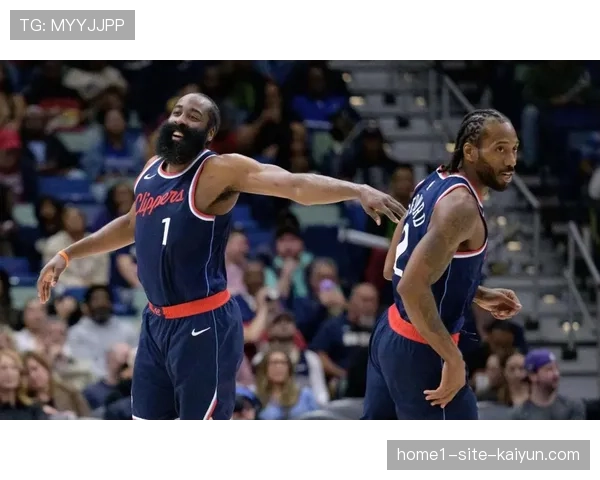 加兰与伦纳德搭档效果获肯定 快船后场新核组织能力弥补哈登空缺 加兰与伦纳德搭档效果获肯定 快船后场新核组织能力弥补哈登空缺